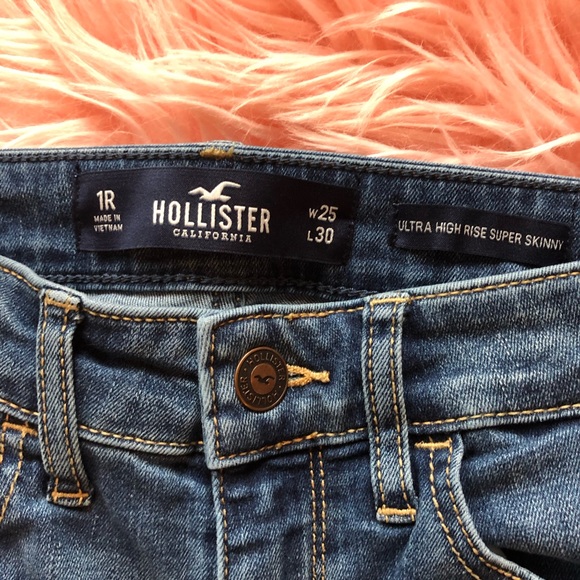 Hollister ultra high rise super skinny jeans - Picture 3 of 4